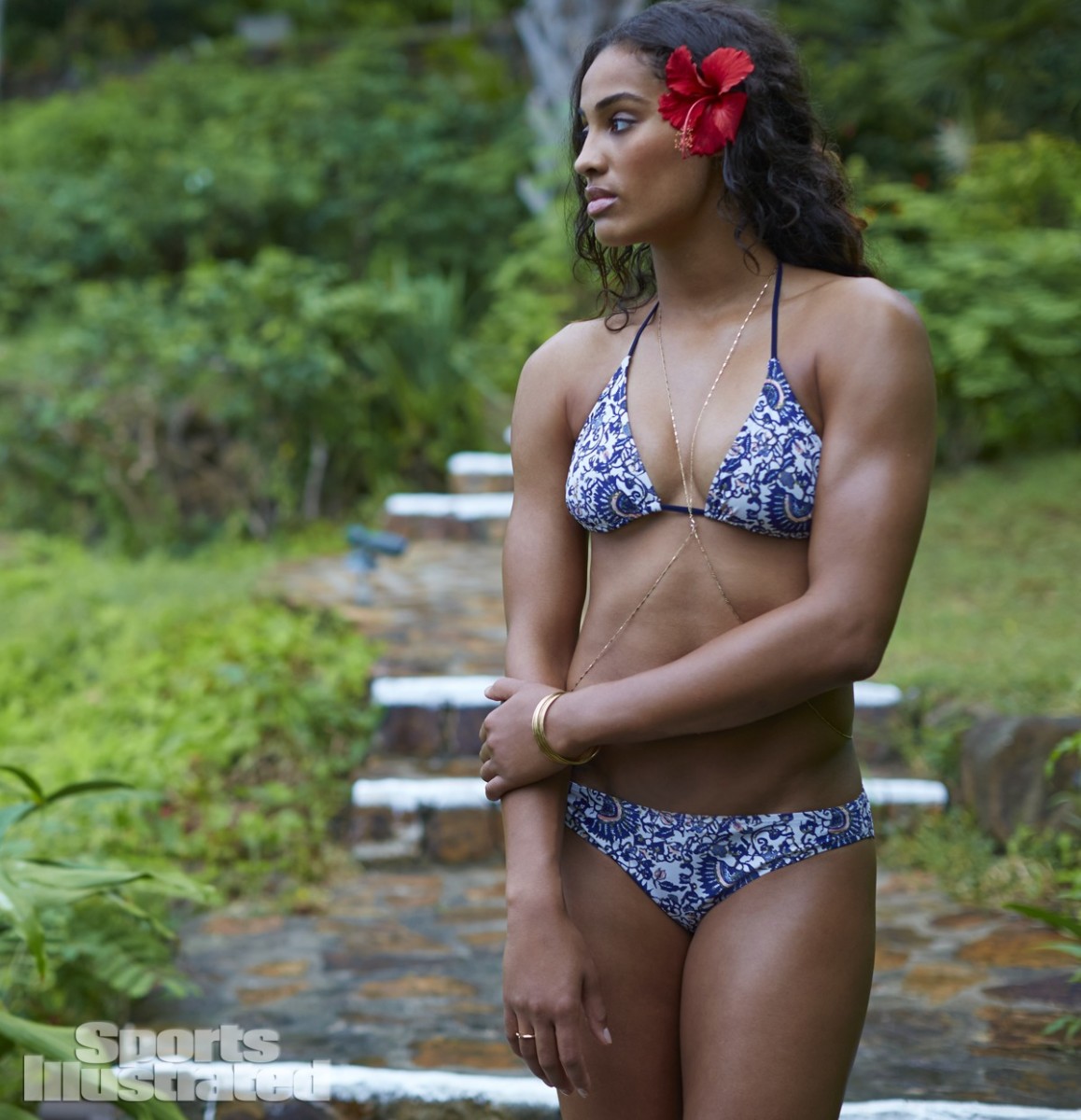 Skylar Diggins 2014 Swimsuit 14